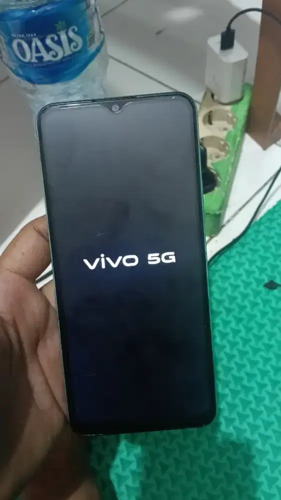 Vivo  y03 ram8/256 udah 5g