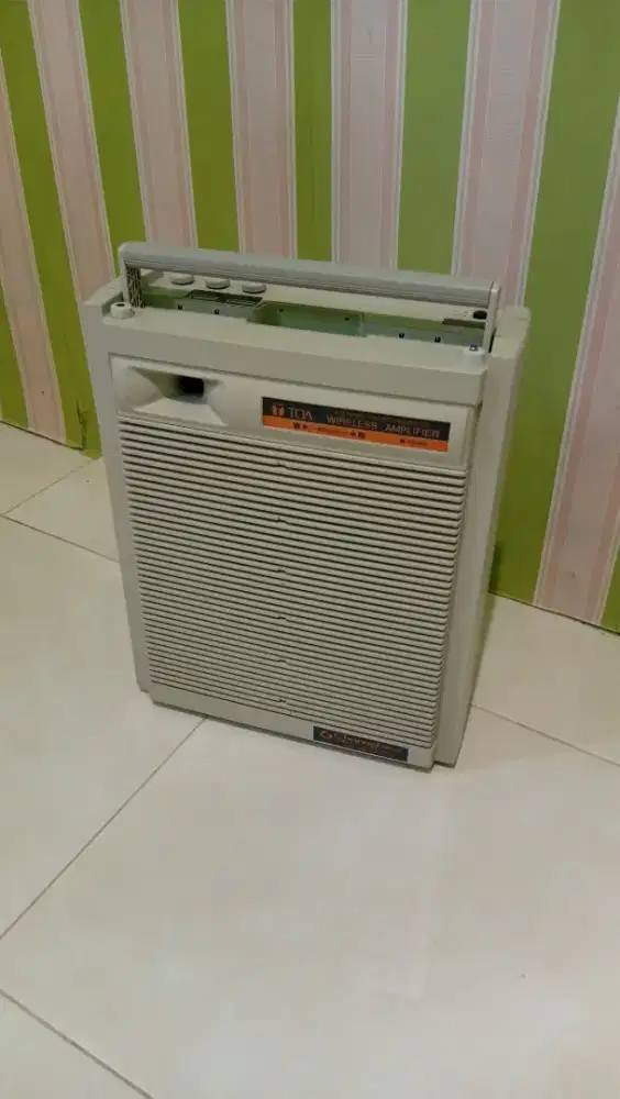 speaker portabel TOA meeting amplifier