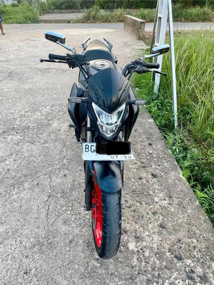 Honda CB150R 2020 Mulus Pajak Panjang Siap Pakai