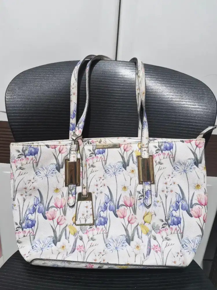 Tas Tote Aldo Bunga Floral Original