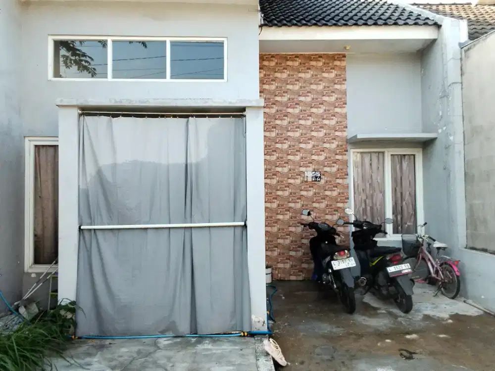 Rumah Alana Hills Regency