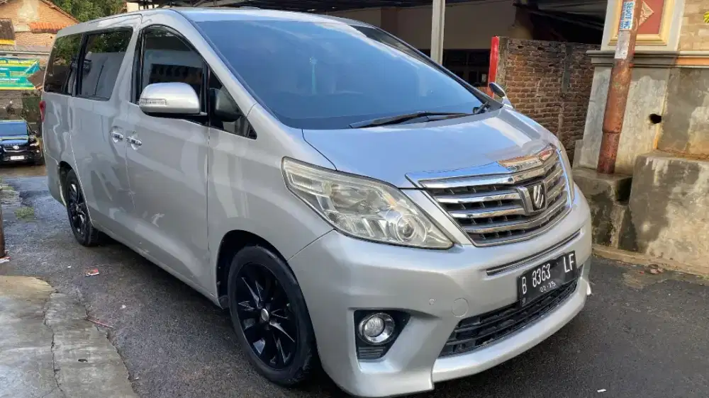 Alphard 2009 at istimewa