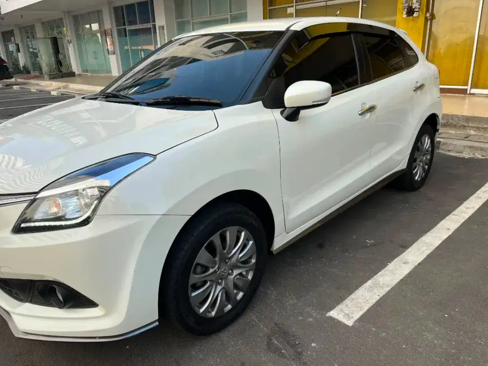 SUZUKI BALENO HATCHBACK 2020 MT PUTIH LOW KM