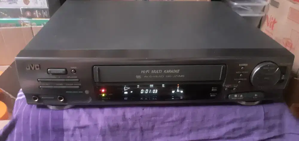 VIDEO VHS JVC HiFi MULTI KAROKE AV 6-HEAD HR-J71MS