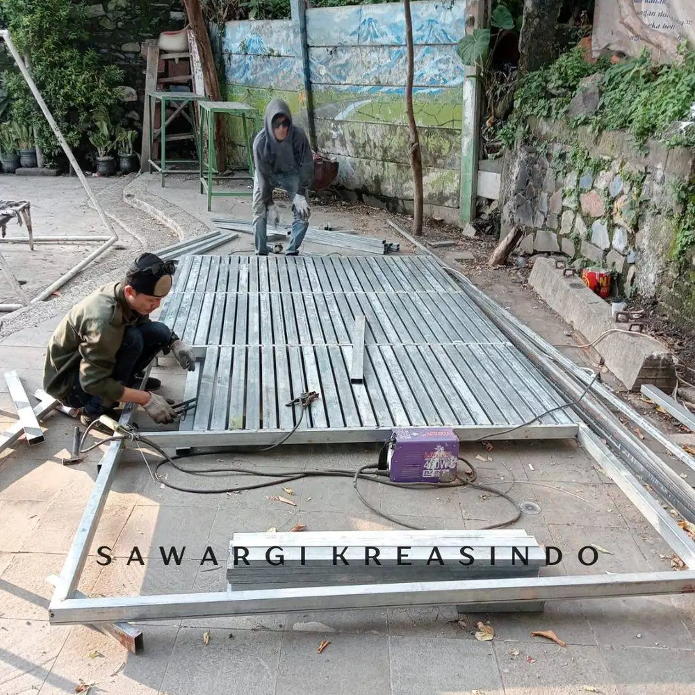 MENERIMA PASANG PAGAR BERBAGAI DESIGN, LIPAT SLIDING SAWARGI KREASINDO