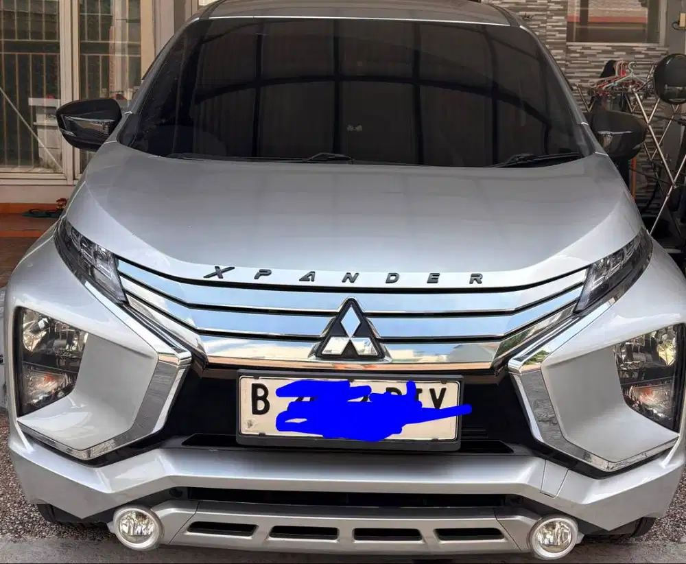 Dijual xpander ultimate 2019 pemakaian 1020 kondisi Masih mulus