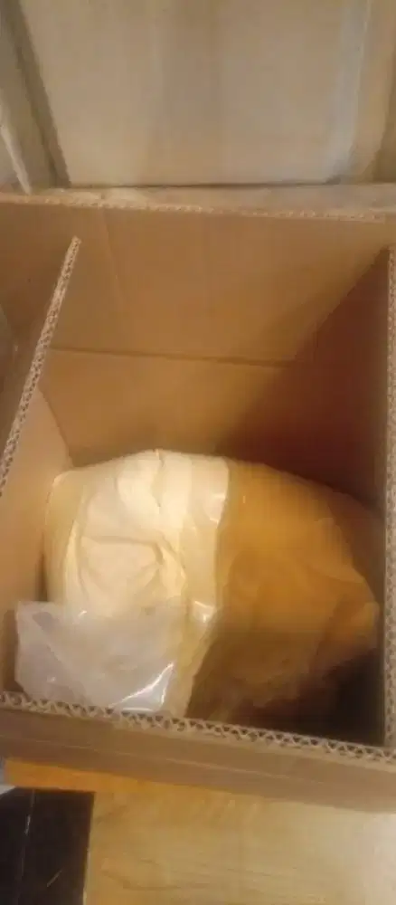 Karyawan harian bagian produksi