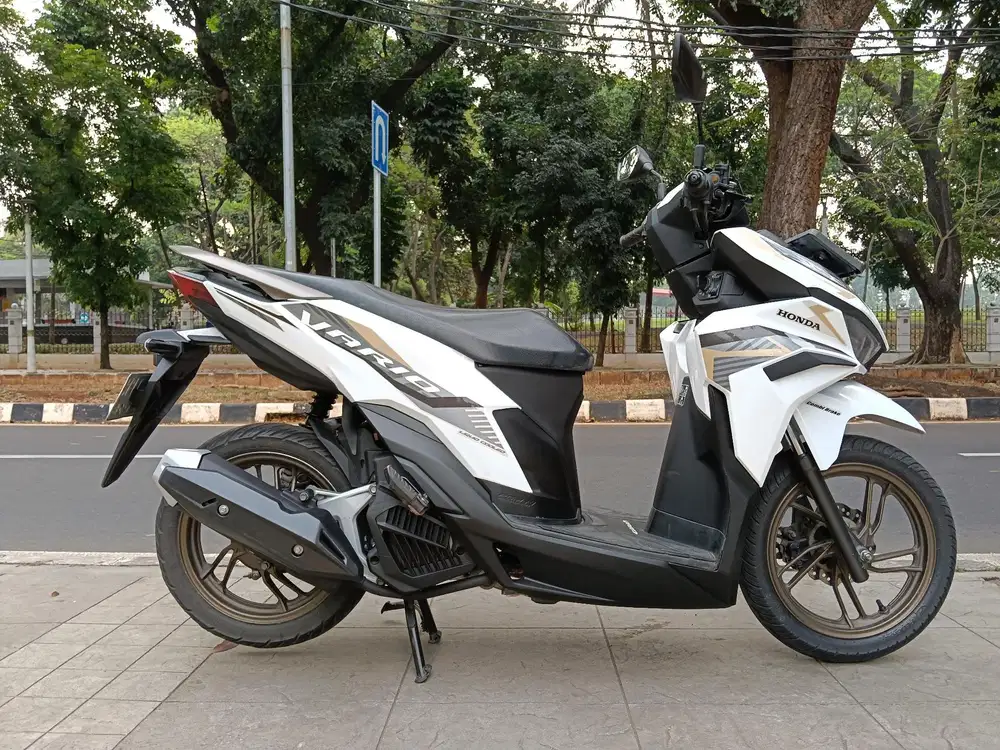 DP MINIM 2.500 CASH KREDIT NEW HONDA VARIO 125 KEYLESS THN 2023 PJK ON