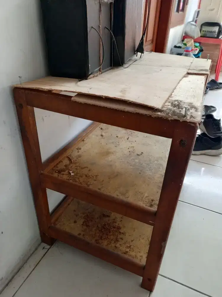 Jual aja meja serbaguna untuk menyimpan barang barang