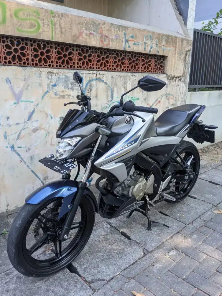 Vixion New 2017 Silver Doff km40Rban