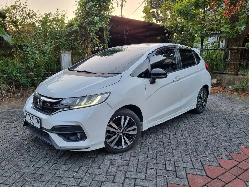 Honda Jazz RS Manual (MT) 2019 Unit Langka