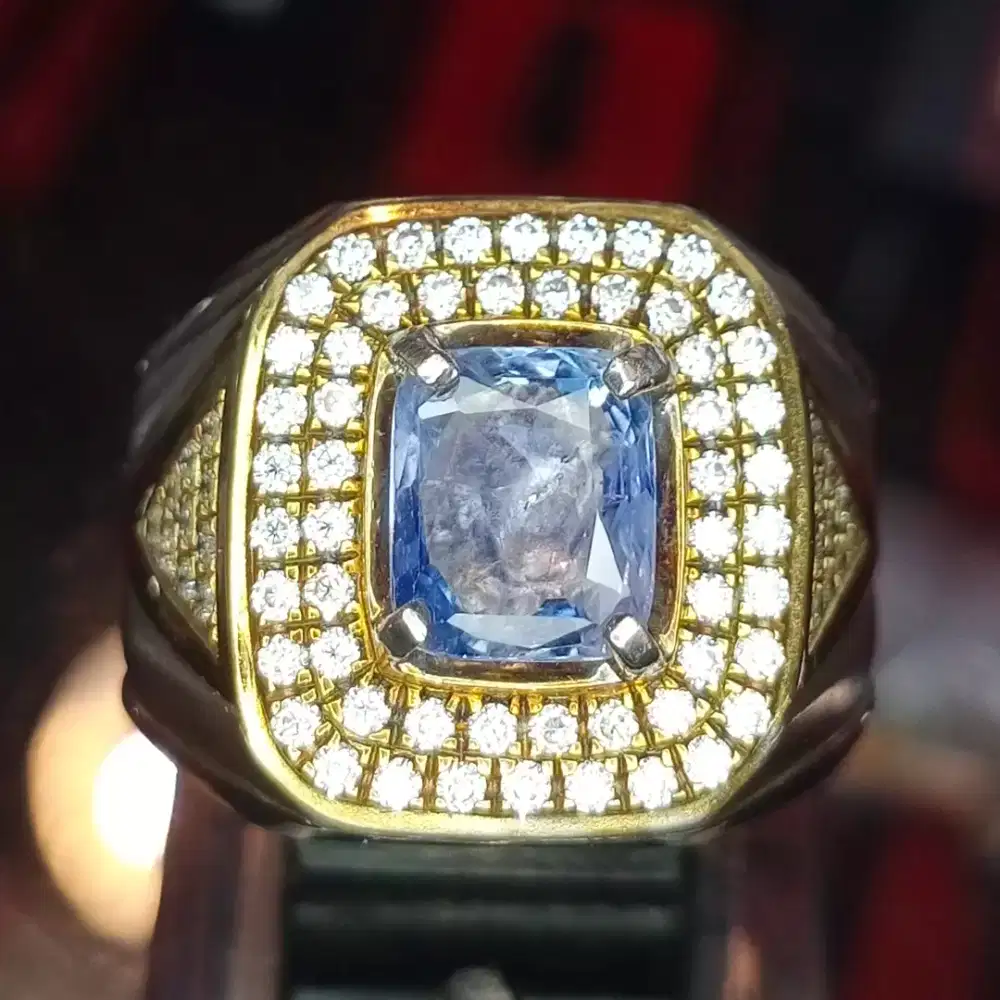 Natural Blue Sapphire Ceylon 2,45 crt