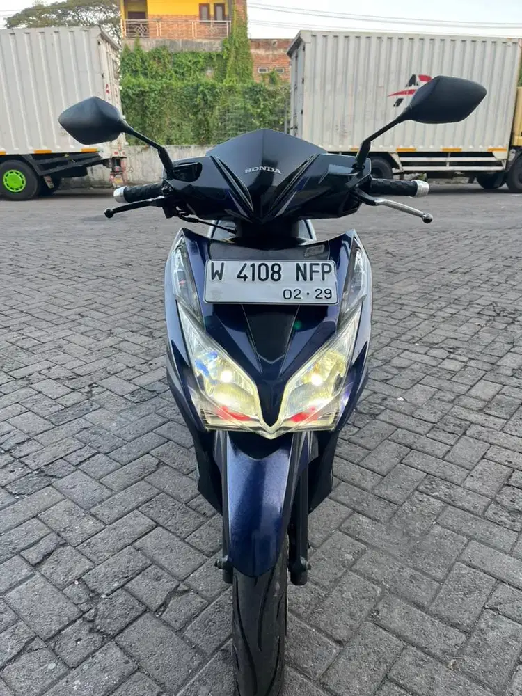Vario 125 2014 (KZR)