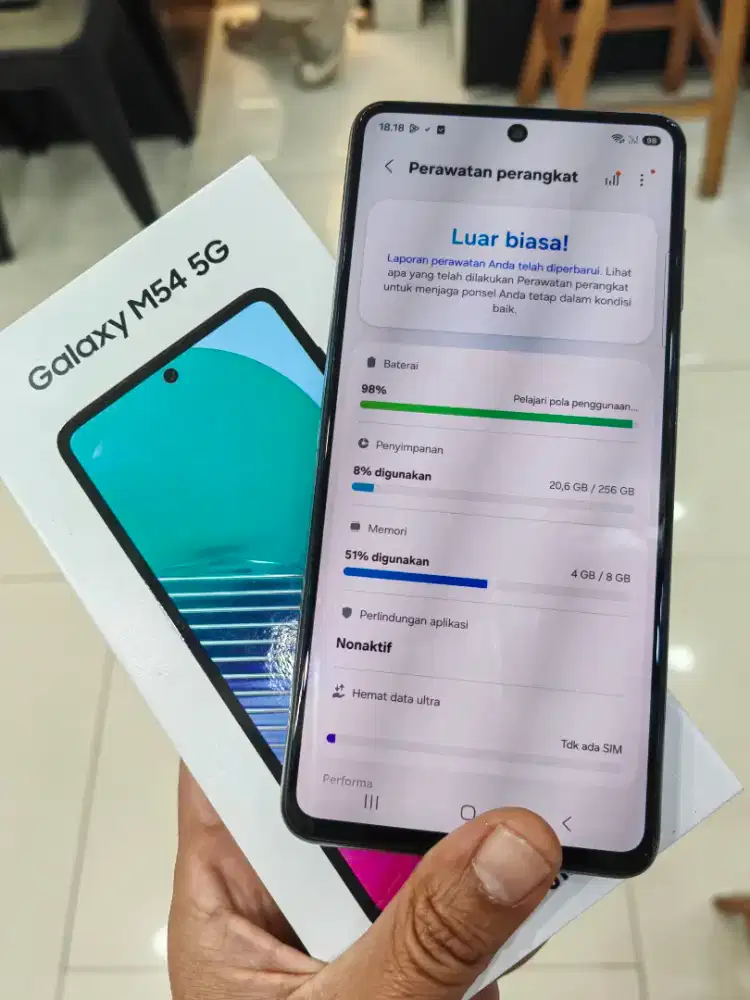 Samsung m54 5G 8/256 byk di cari