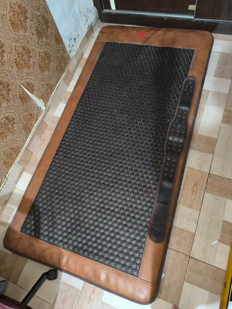 Kasur terapi gratis belt terapi