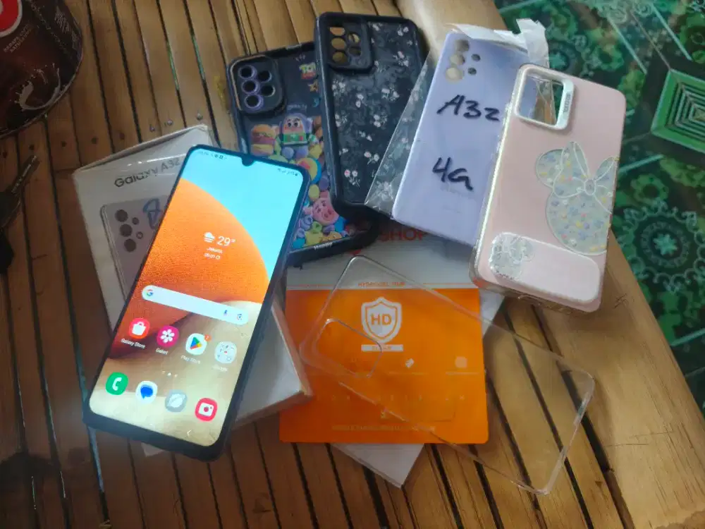 Samsung A32 8/128 Fulseet  ( pernah ganti LCD)