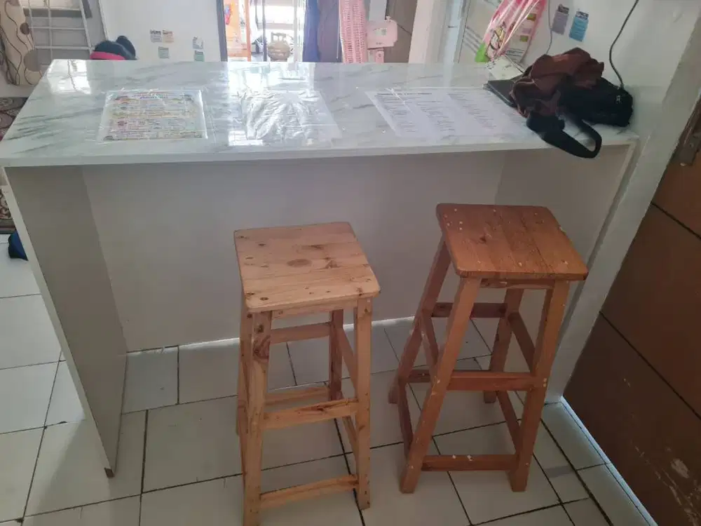 Meja BAR portable