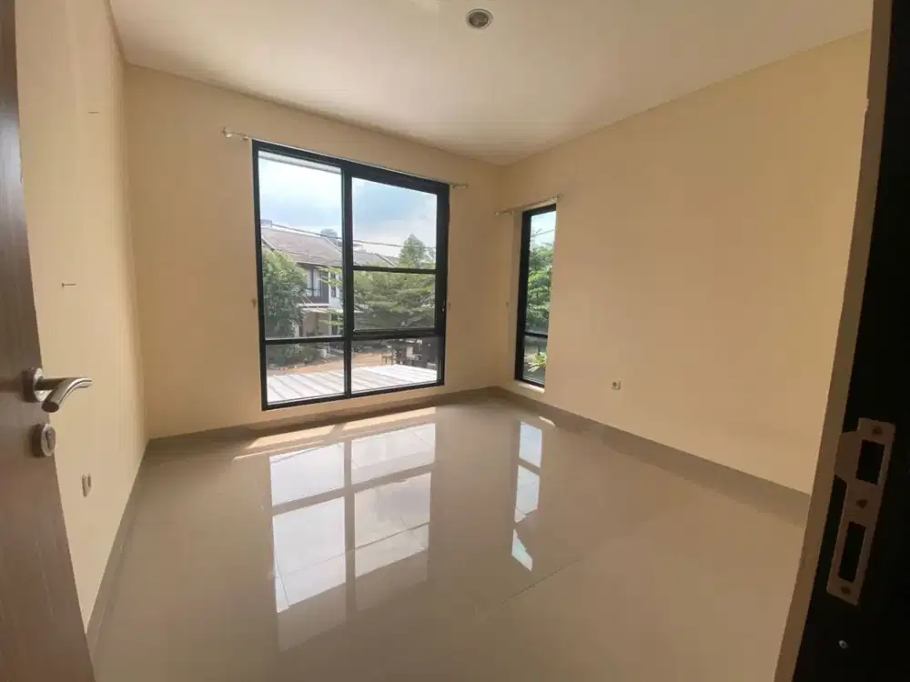 DIJUAL RUMAH SIAP HUNI SEMI FURNISHED PAMULANG