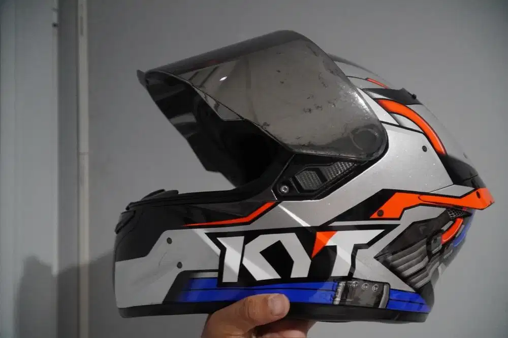 Helm kyt tt course space monkey