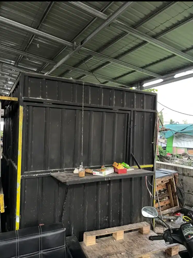 Rombong Container