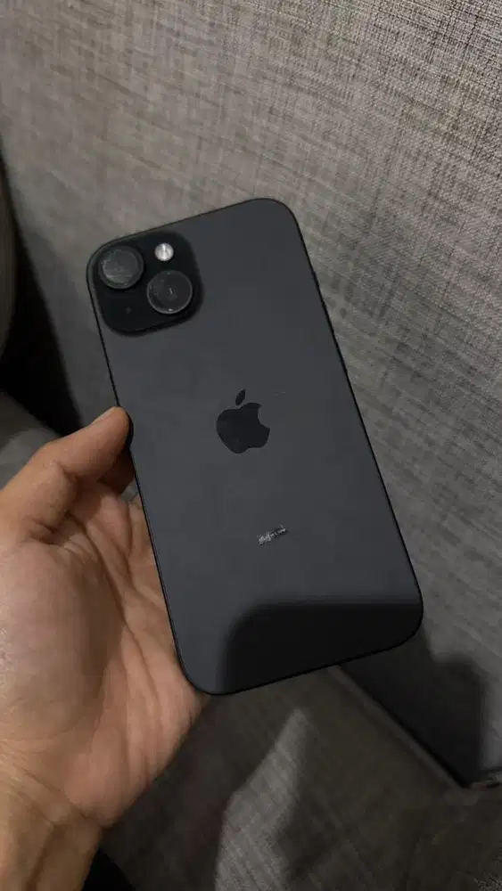 iPhone 15 iBox 128 garansi