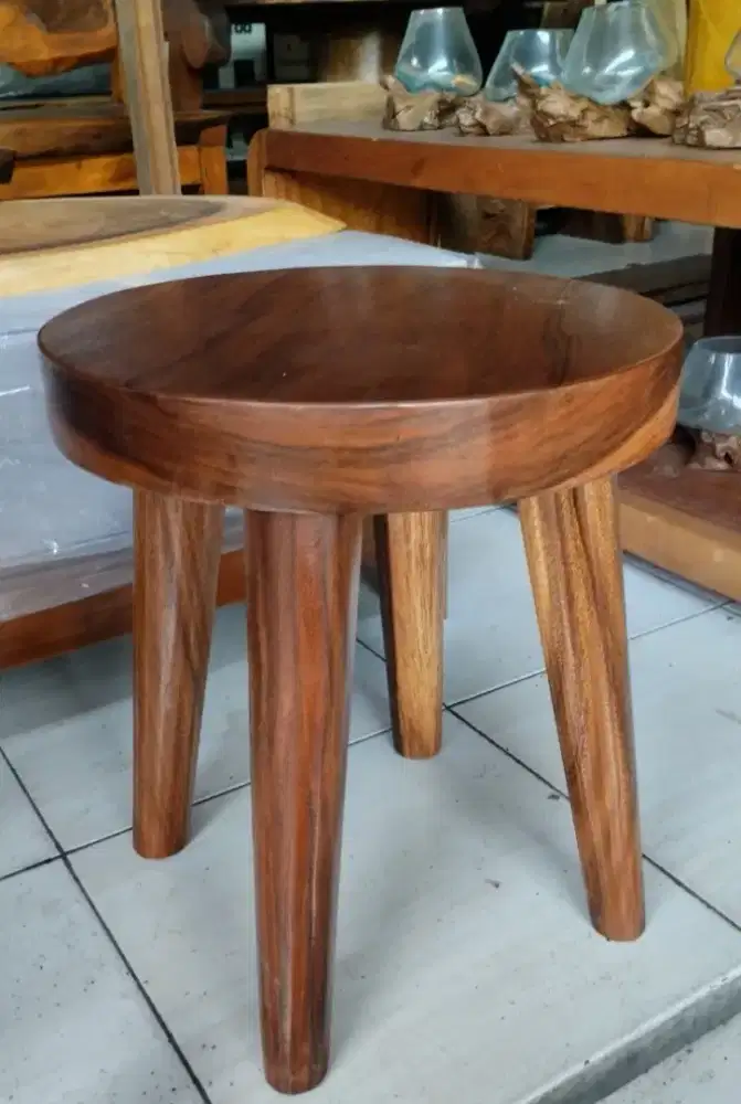 Kursi resto stool kayu utuh