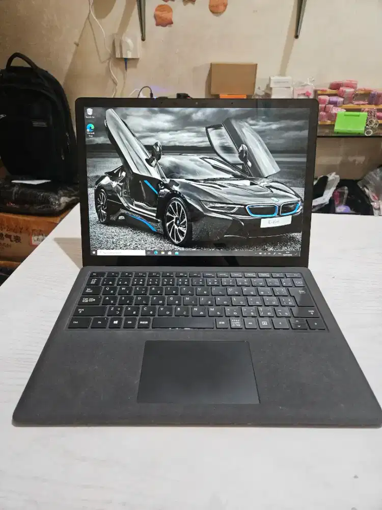 Super Slim Laptop Sultan Surface Laptop 2 Spec Tertinggi Battery Baru
