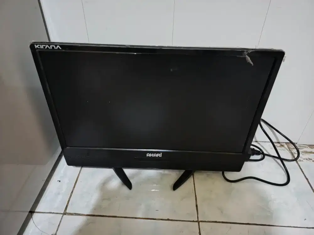 tv akari 24 inch mulusss