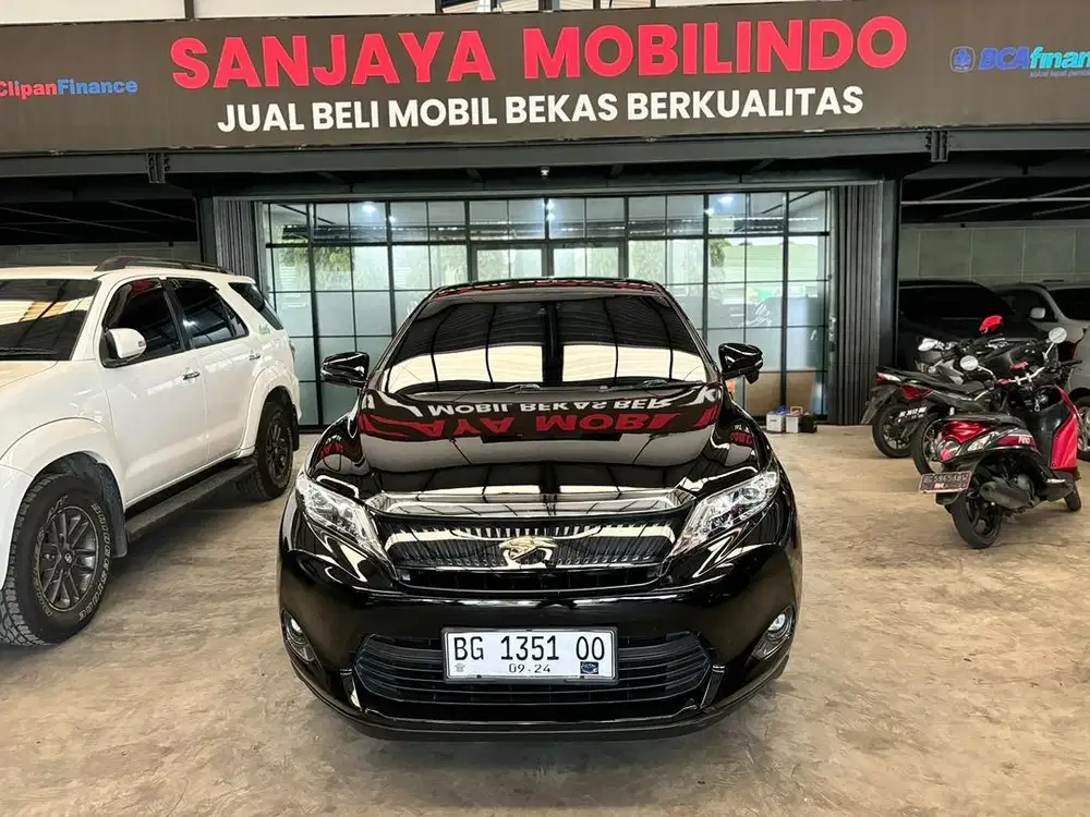 Toyota Harrier CBU 2.0 A/T 2014/2015
