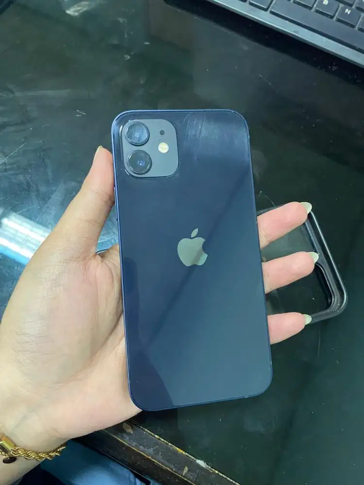 Dijual Iphone 12 128GB Black Ex IBOX