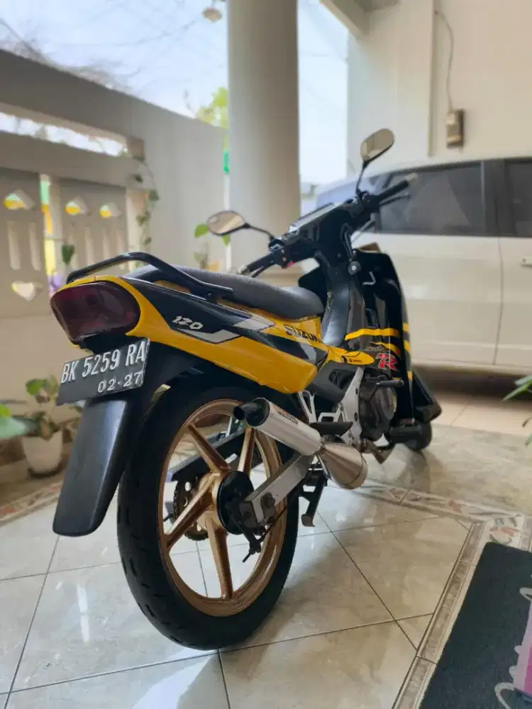 Dijual Satria RU (Lumba) tahun 2003