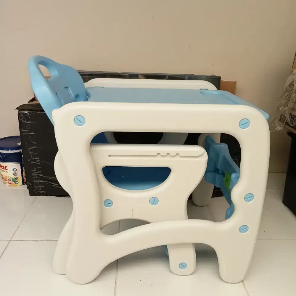 Meja kursi anak merk babysafe