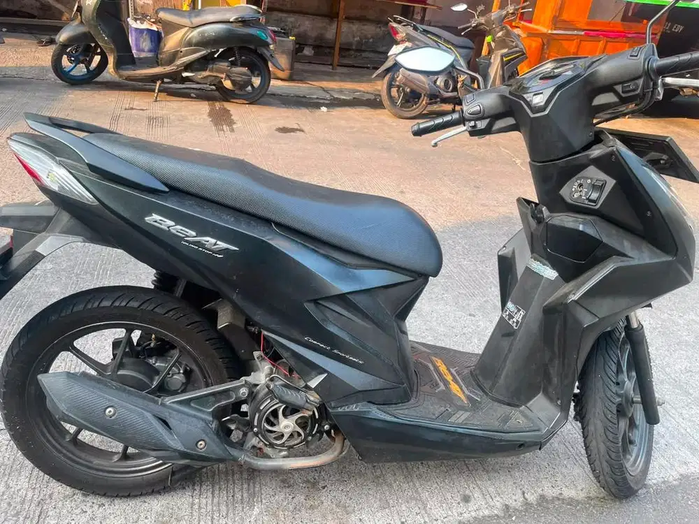 Jual honda motor beat 2021 mulus , surat lengkap stnk/bpkp