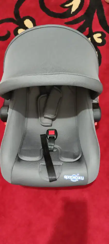 Baby space car seat