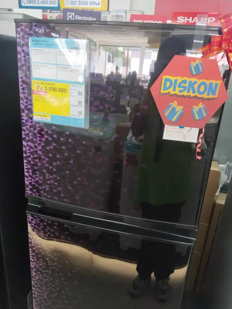 kulkas merek sharp lagi ada diskon