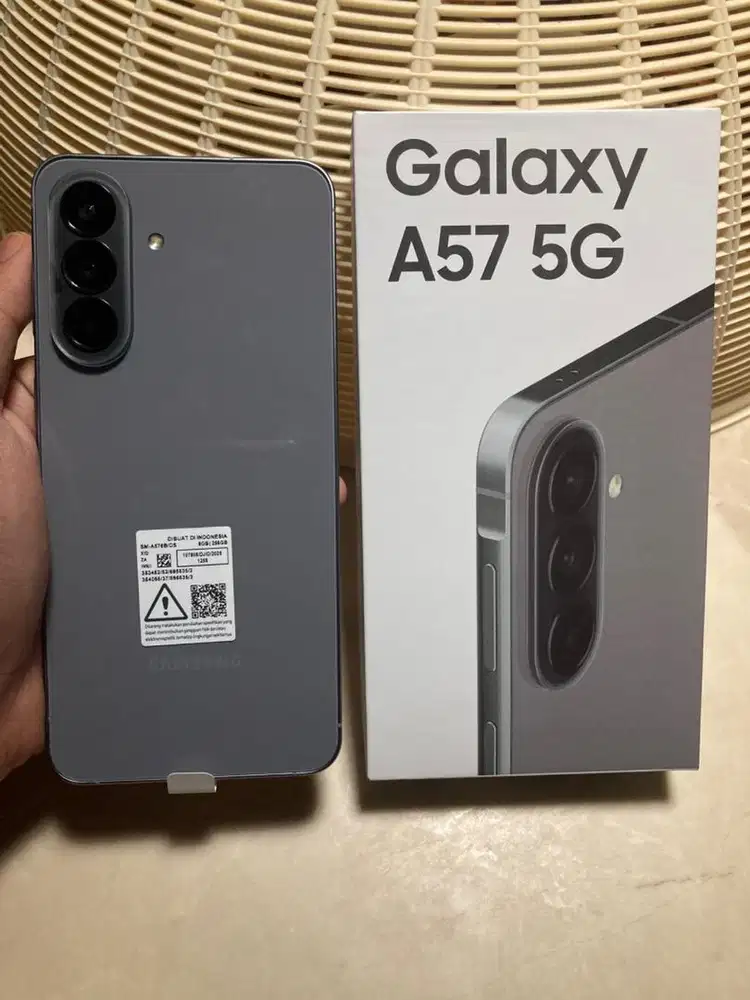 Samsung A57 5g 8/256 gb