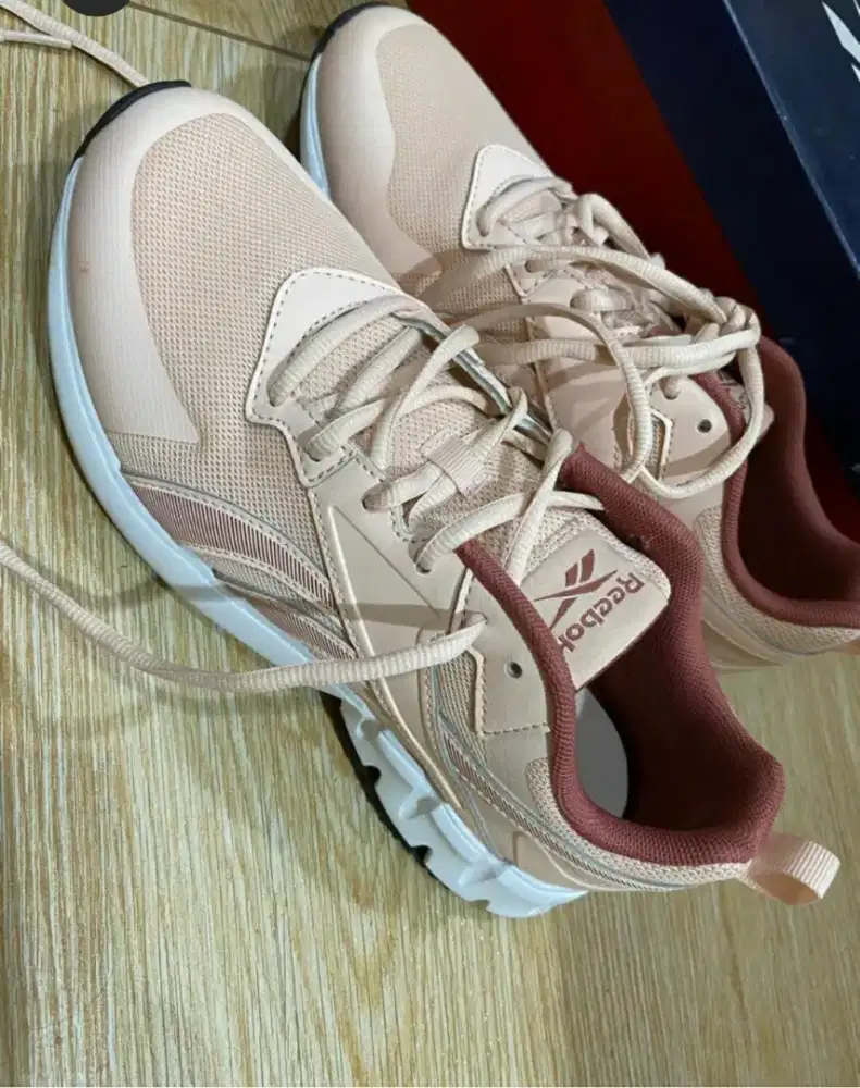 Sepatu Reebok Ori