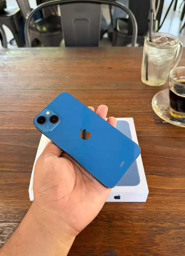 iPhone 13 128Gb iBox