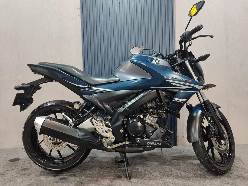 Vixion R 2018 istimewa mulus terawat siap pakai...