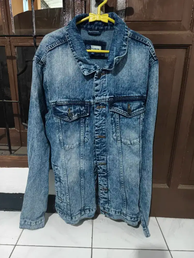 Nevada Two Pocket Denim Pria Ukuran XL