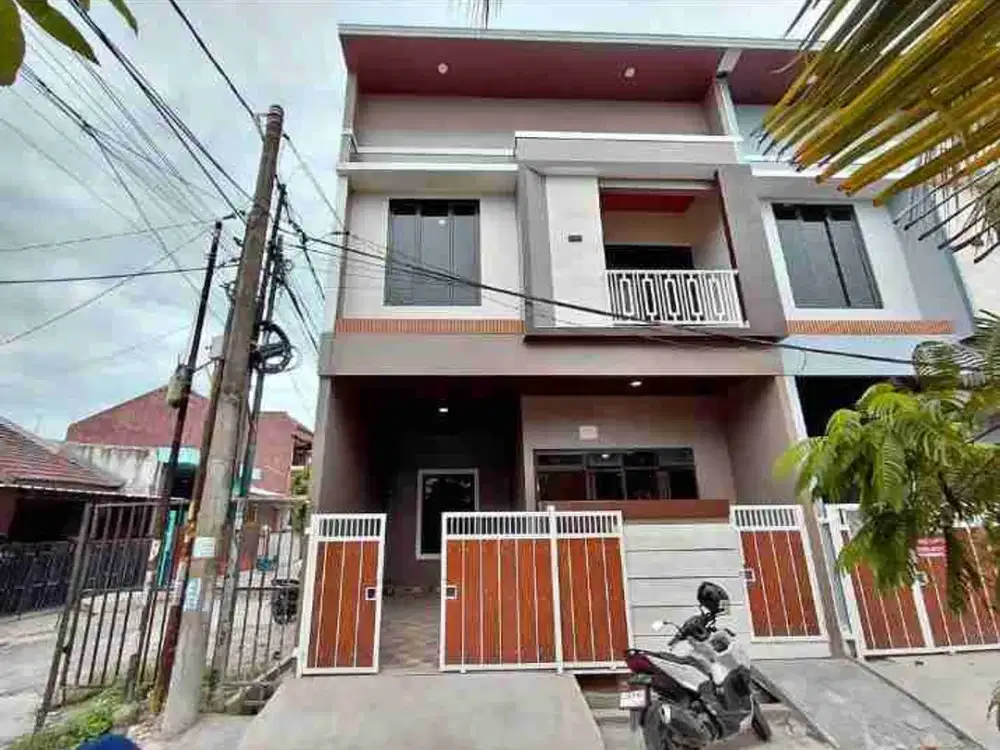 dijual rumah tingkat minimalis di pondok ungu sektor v