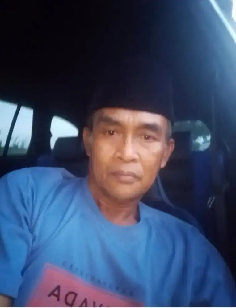 Membutuhkan pekerjaan