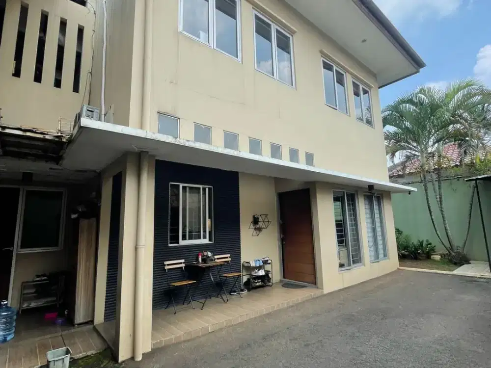 Dijual Rumah Utama + Kost + Kios Kedai Gandaria Selatan