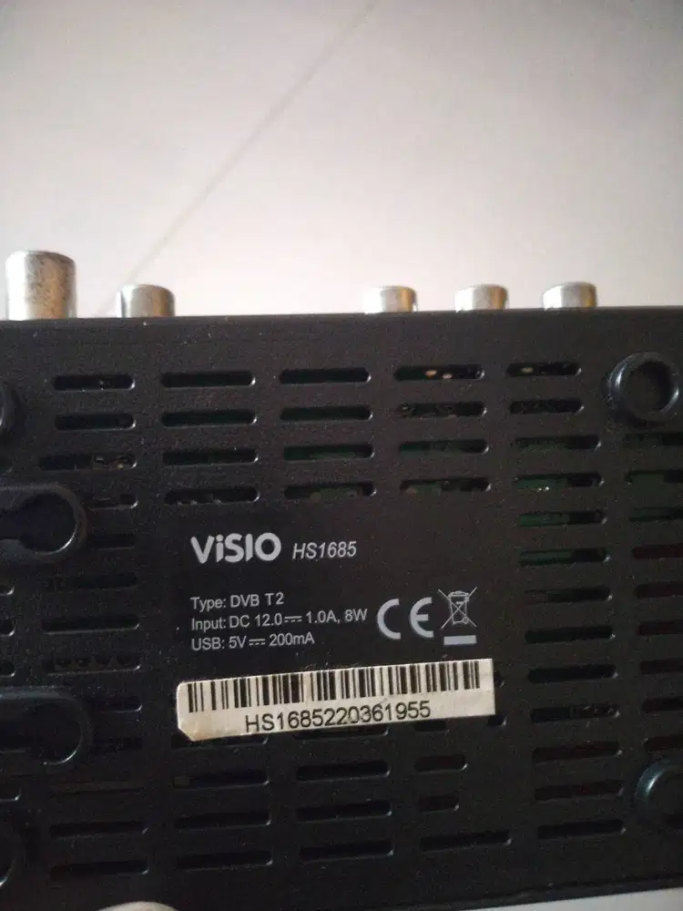 SET TOP BOX / STB TYPE DVB T2 DAN TV 32 INCHI