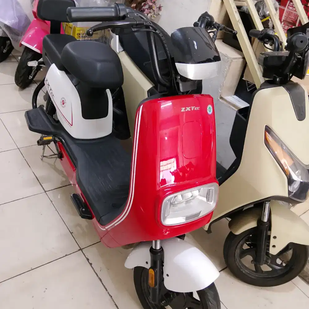 sepedalistrik second seperti baru pemakaian 3bulan,