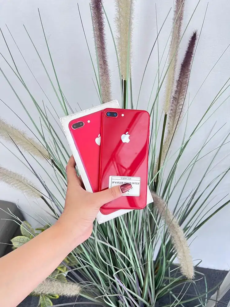 iPhone 8 PLUS 256GB RED EX INTER