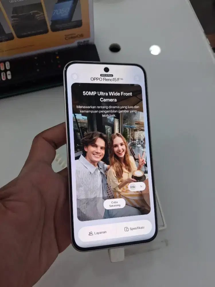 Oppo reno 15 F . .