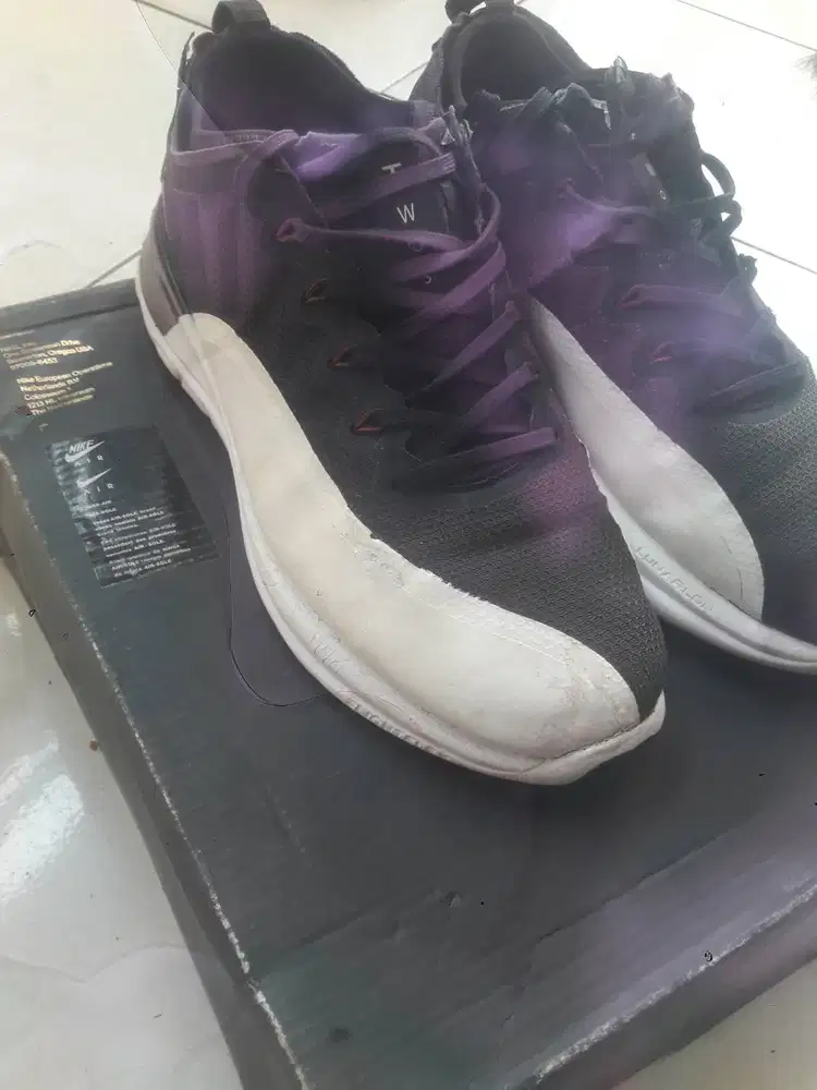 Nike Air Jordan 1 mid  bekas3