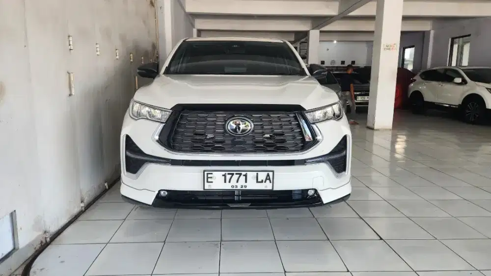 ZENIX Q TSS HYBRIG MODELISTA 2024