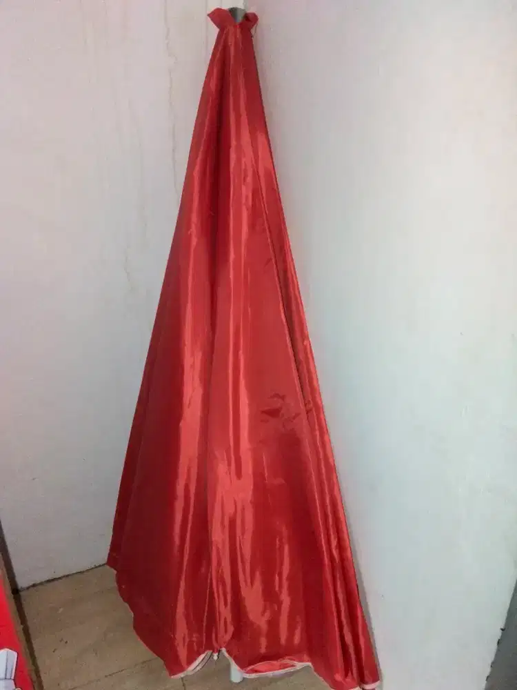 Payung jualan atau payung bazar